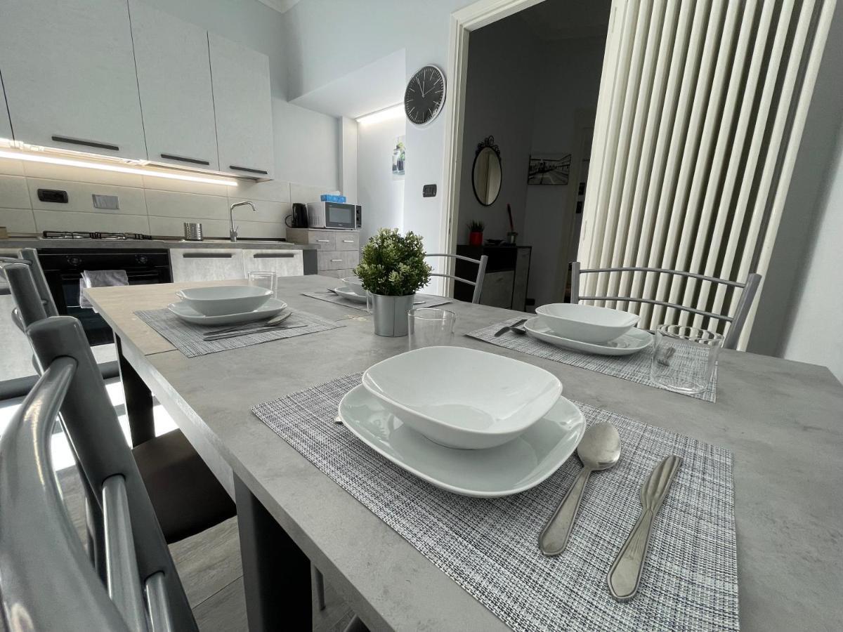 Comfy Turin Apartment Exterior foto